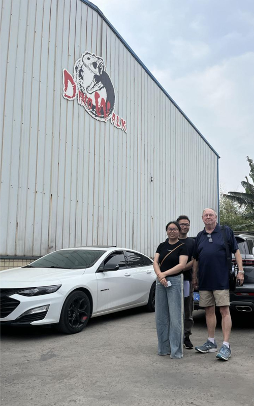 American Customer Speaks Highly of Dino Walk's Products