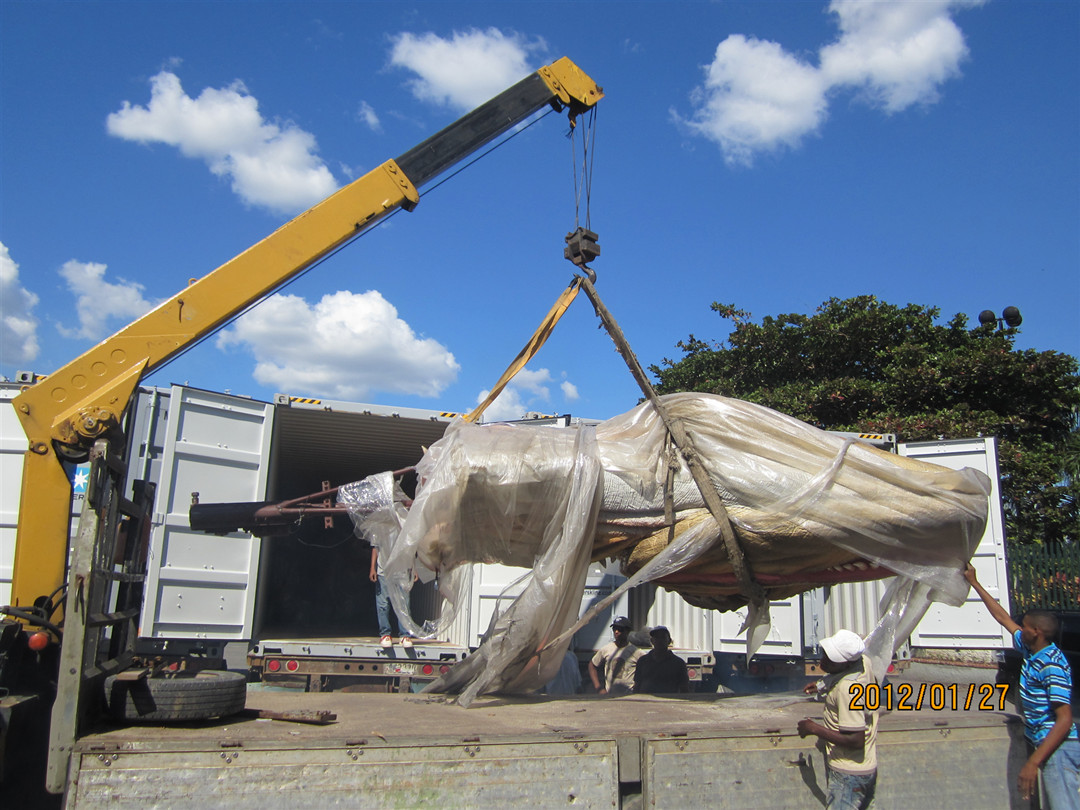 Dominica's Spectacular Life-Size Dinosaurs Exhibition