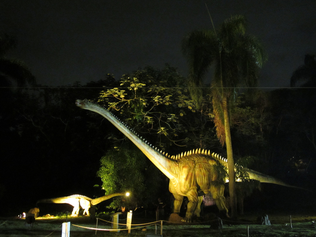 Dominica's Spectacular Life-Size Dinosaurs Exhibition