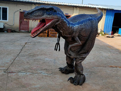 How to find a satisfied animatronic dinosaur costume supplier
