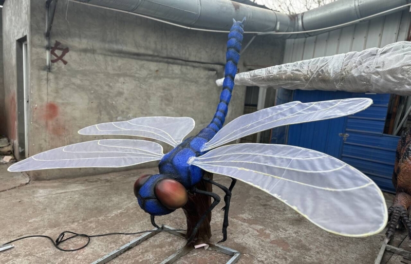 Adventures in the Insect World - Realistic Animatronic Simulated Insect Models