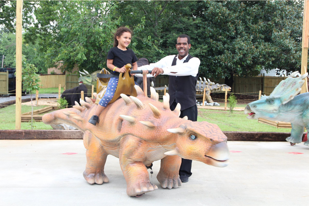 What Are the Safety Standards for Animatronic Dinosaurs in Public Spaces?cid=4