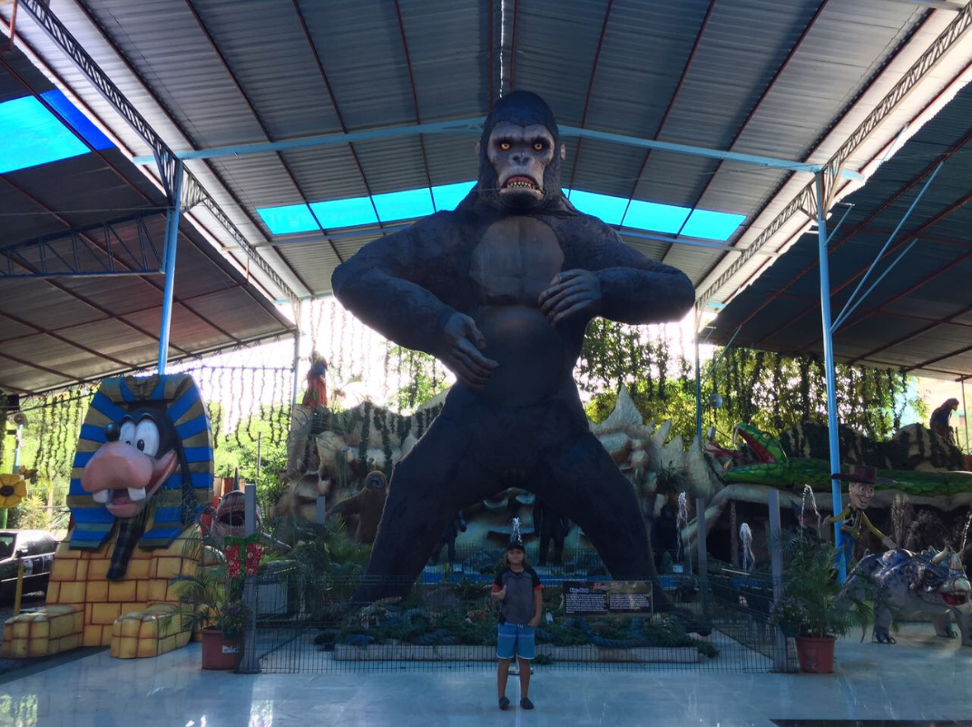 What Materials Are Best for Outdoor Animatronic Animals?cid=4