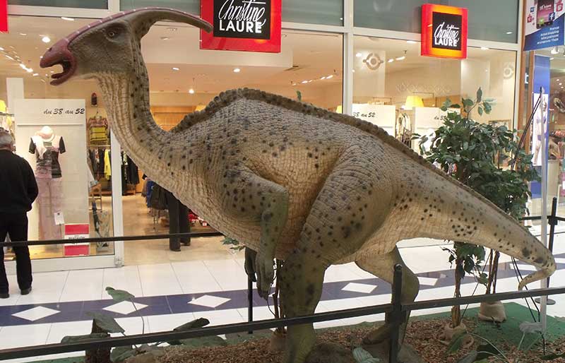 life size fiberglass hadrosaur statue