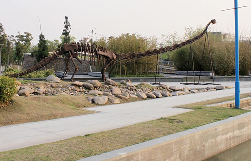 Jurassic dinosaur revivification model, real size fossil Jurassic dinosaur revivification model, real size fossil