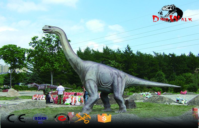 Animatronic Dinosaur simulation Brontosaurus model