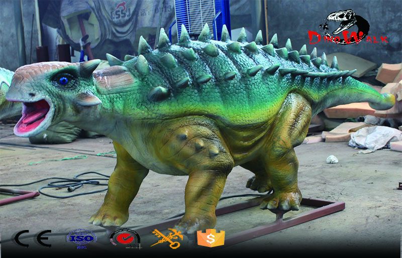 Animatronic Dinosaur simulation ankylosaur model