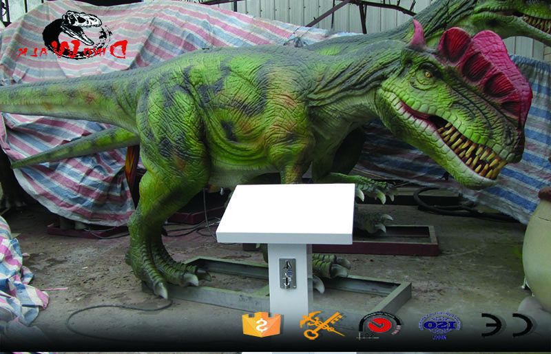 high quality animatronic dinosaur dilophosaurus ride for entertain