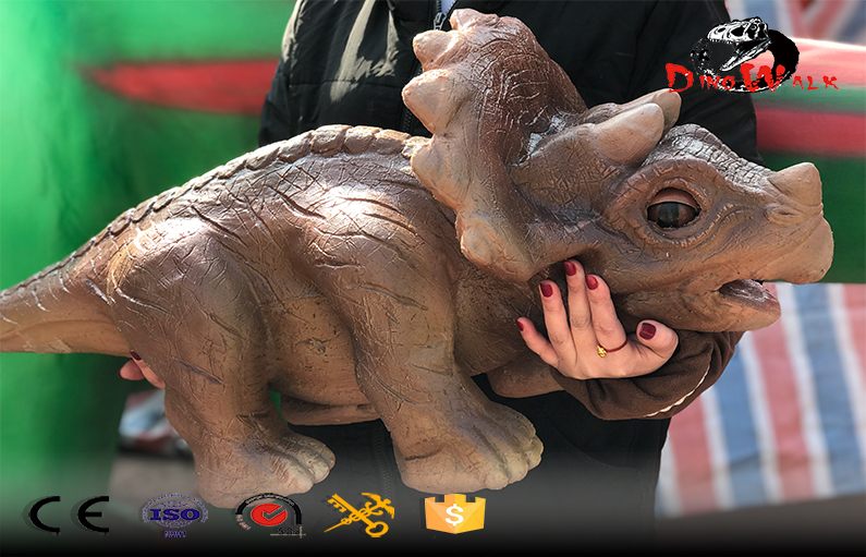 animatronic Triceratops hand puppet for show