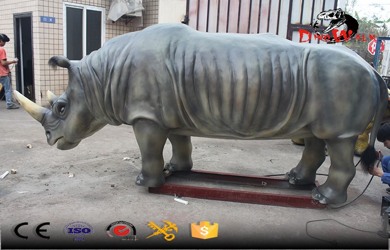 animal simulation series fiberglass rhino for out door decoration