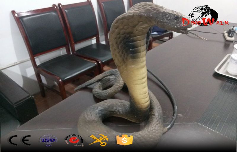 cobra simulation animatronic snake for indoor deplay