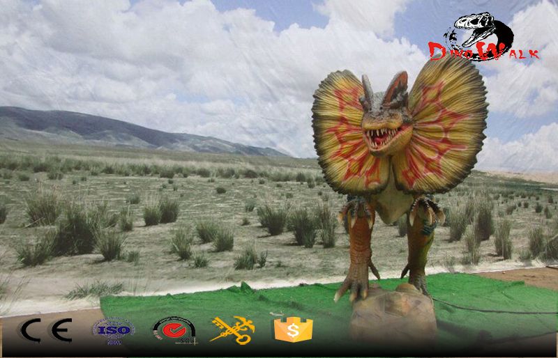 Yellow Dilophosaurus outdoor simulation animatronic dinosaure