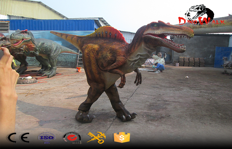 Best selling hidden legs animatronic dinosaur costume realistic Spinosaurus suit Best selling hidden legs animatronic dinosaur costume realistic Spinosaurus suit