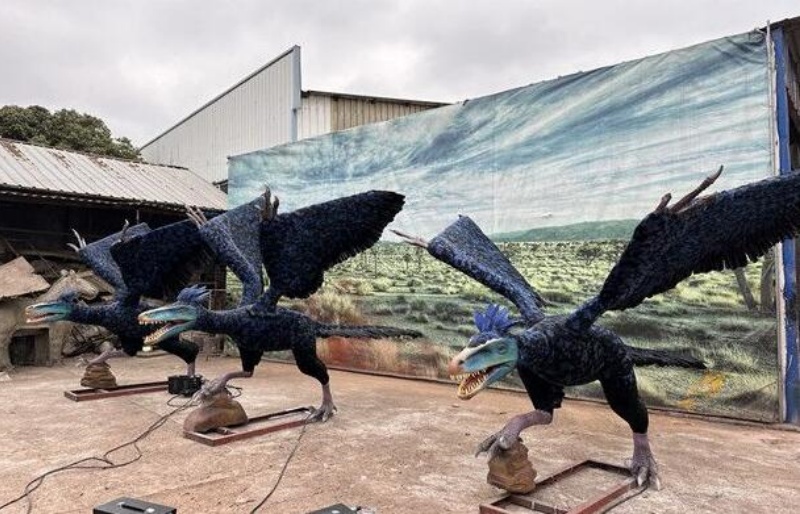 Realistic animatronic archaeopteryx with artificial fur